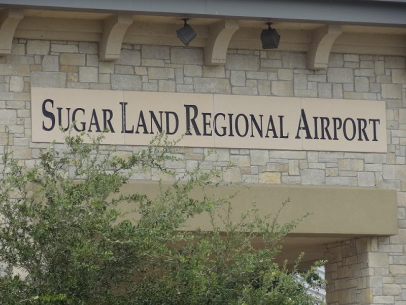 SugarLand Airport3