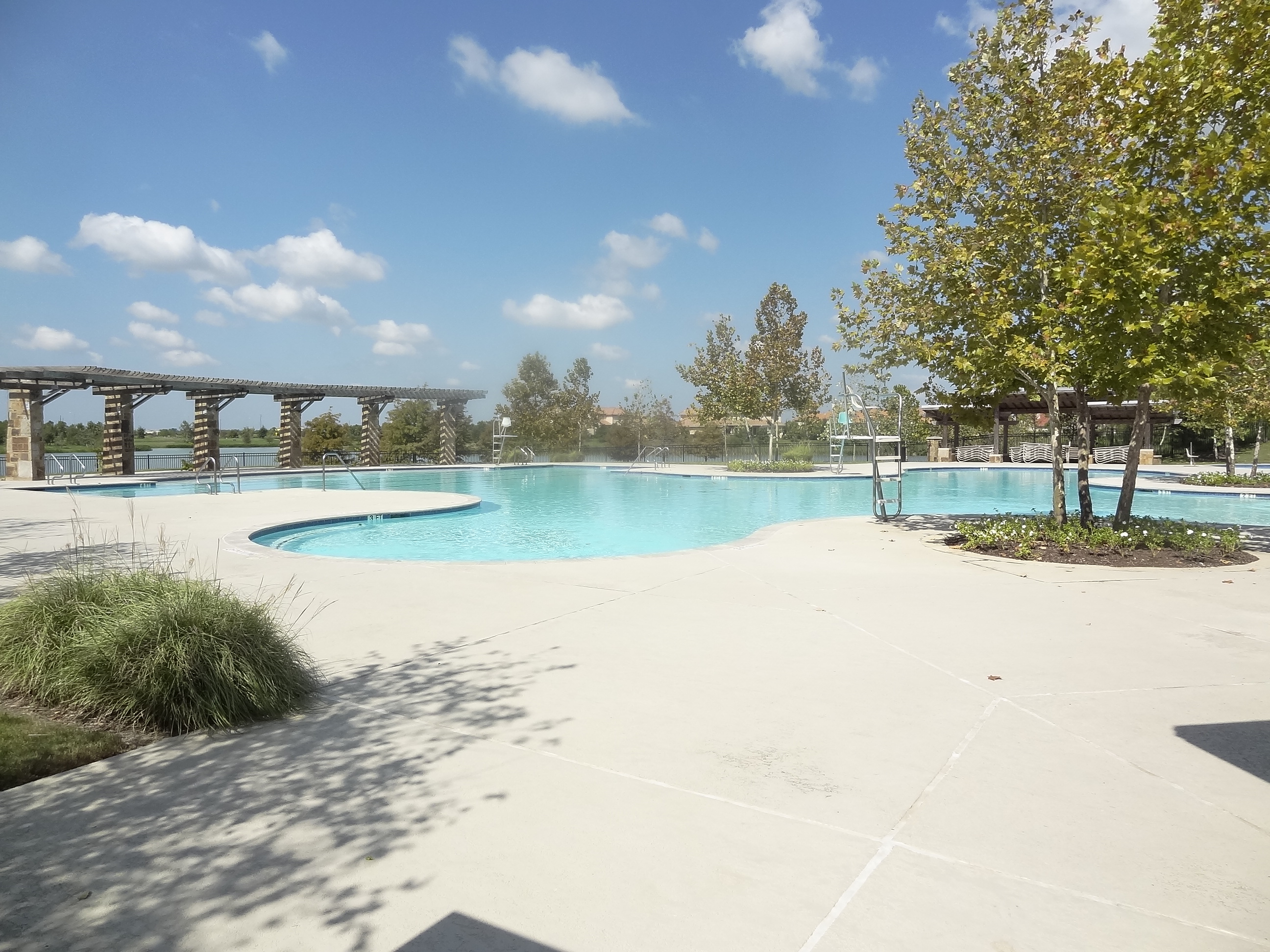 cross creek pool