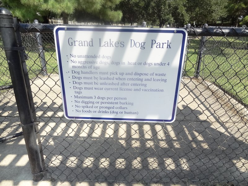 grand lakes dog park5